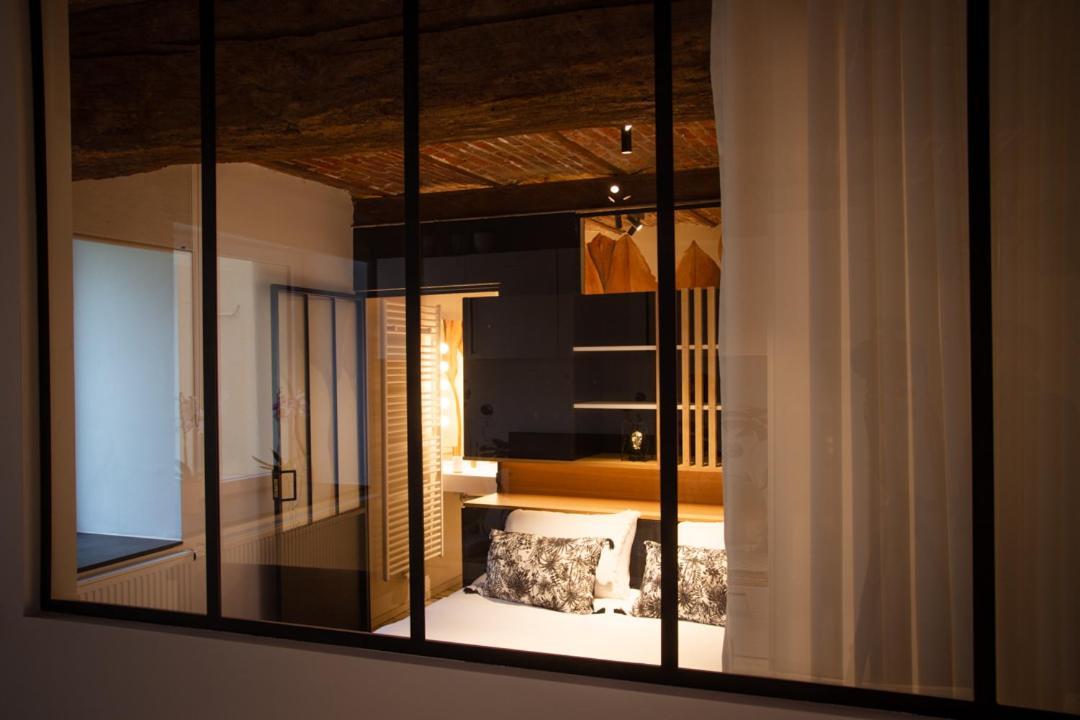 Le Relais De La Posterie Guest House Жамблу Екстериор снимка