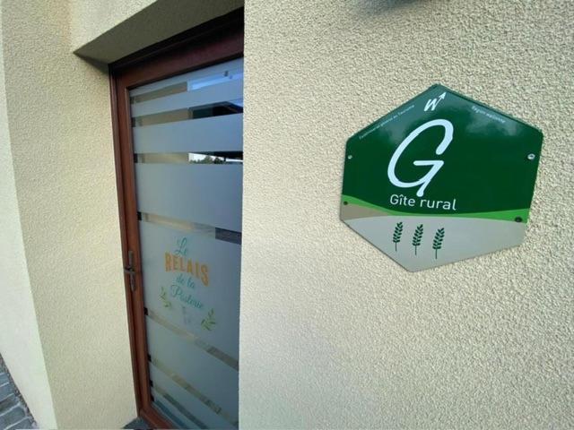 Le Relais De La Posterie Guest House Жамблу Екстериор снимка